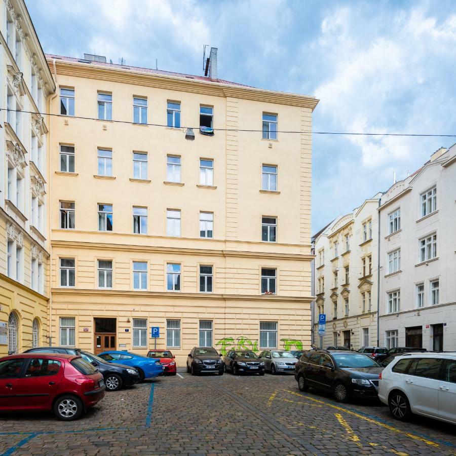 Bright Apartment Few Steps From Centre Praga Esterno foto